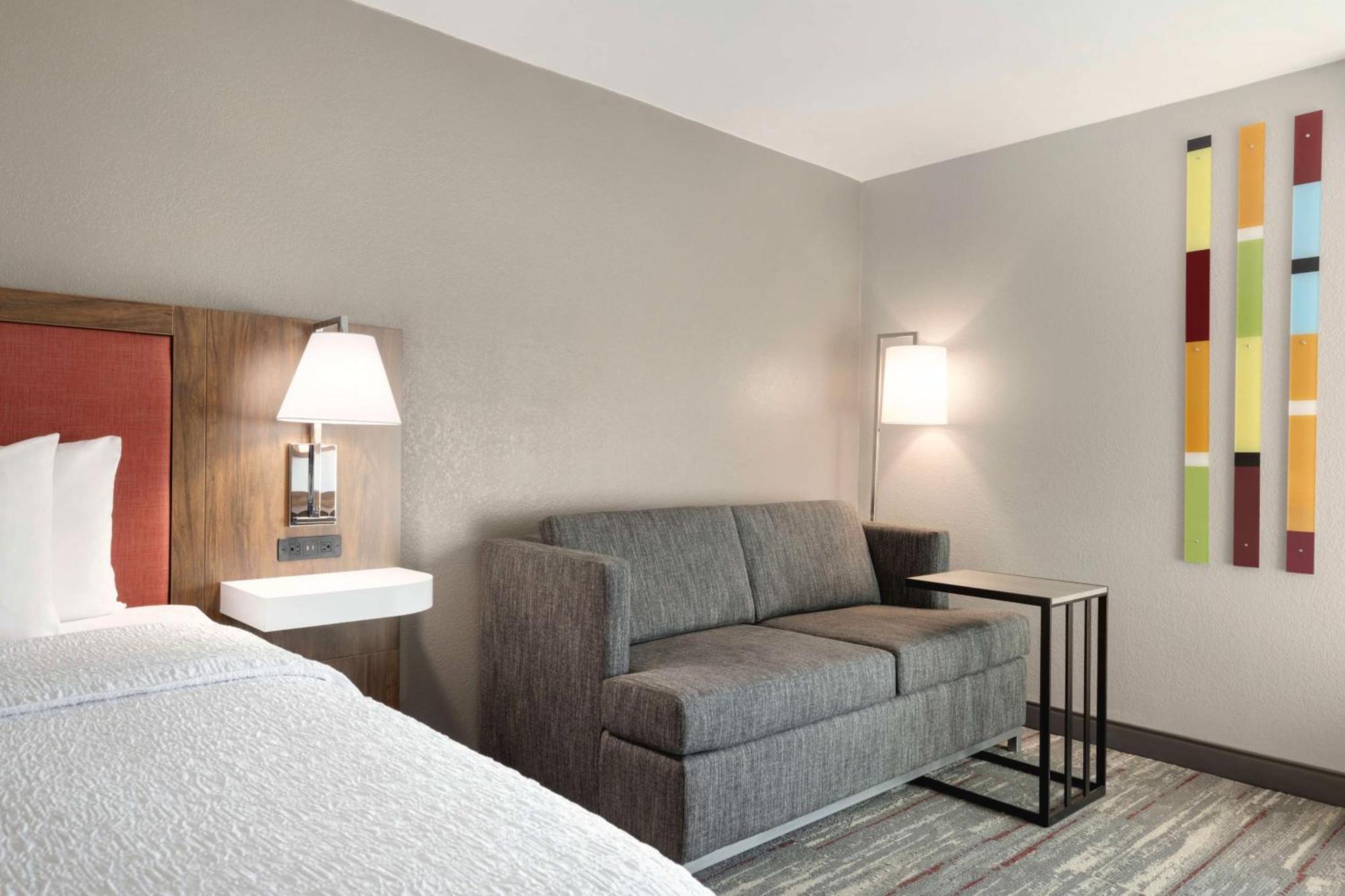 Hampton Inn Starkville Eksteriør bilde