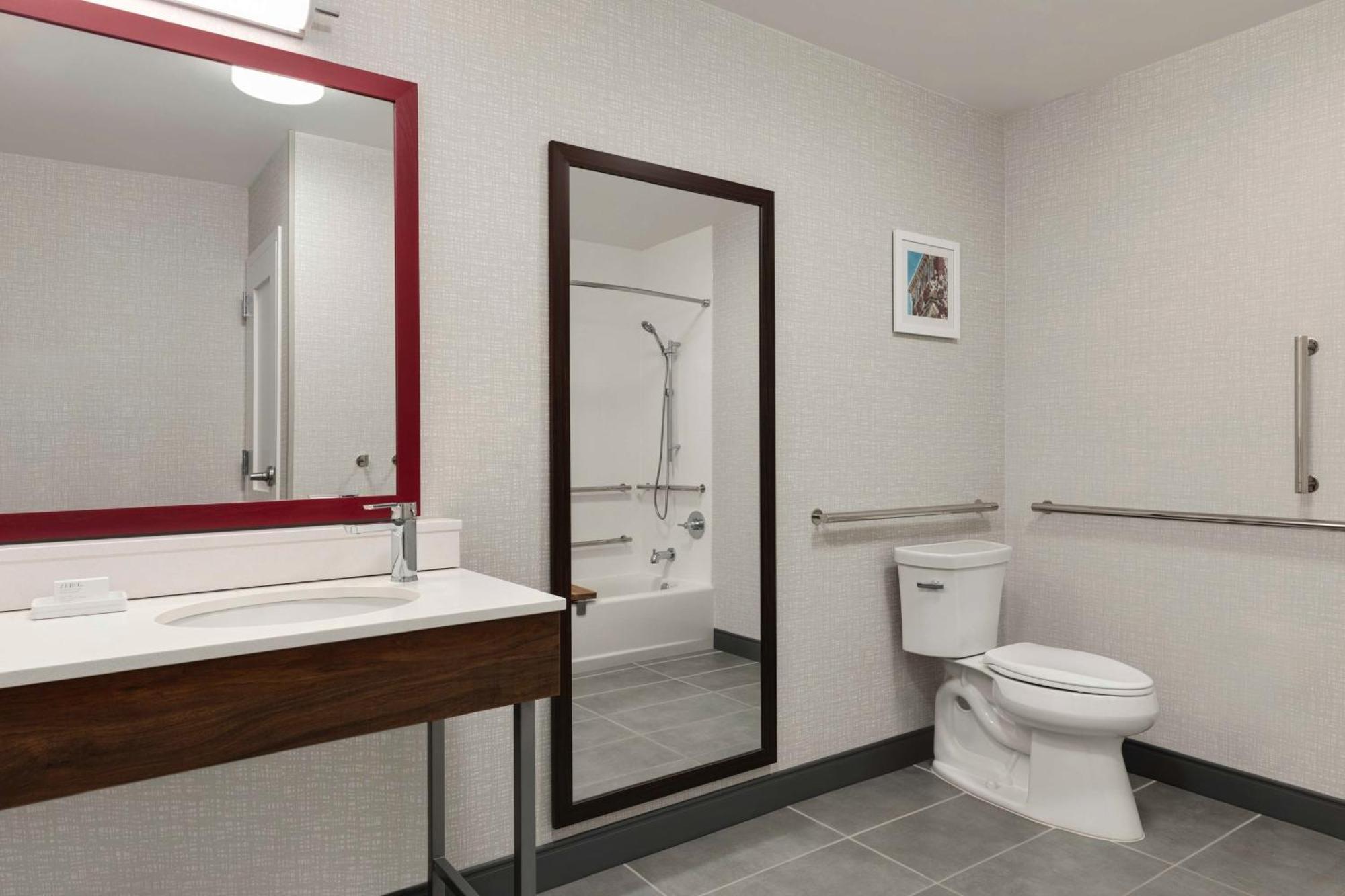 Hampton Inn Starkville Eksteriør bilde