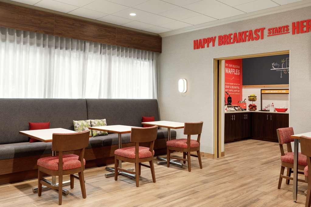 Hampton Inn Starkville Restaurant bilde