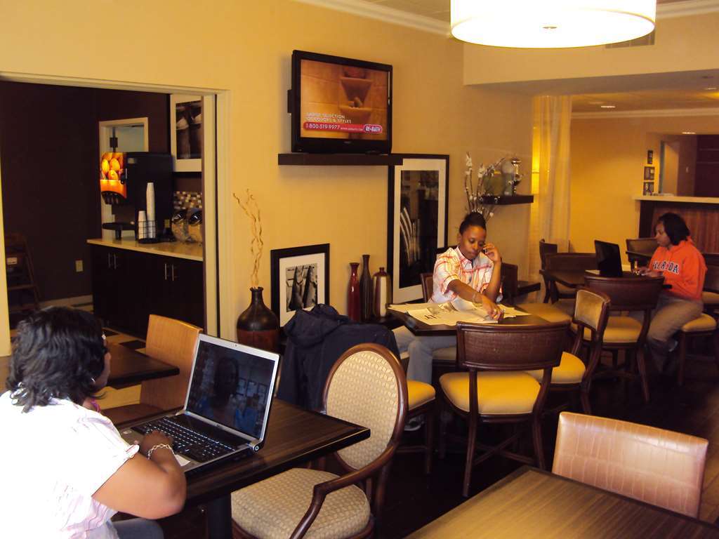 Hampton Inn Starkville Restaurant bilde